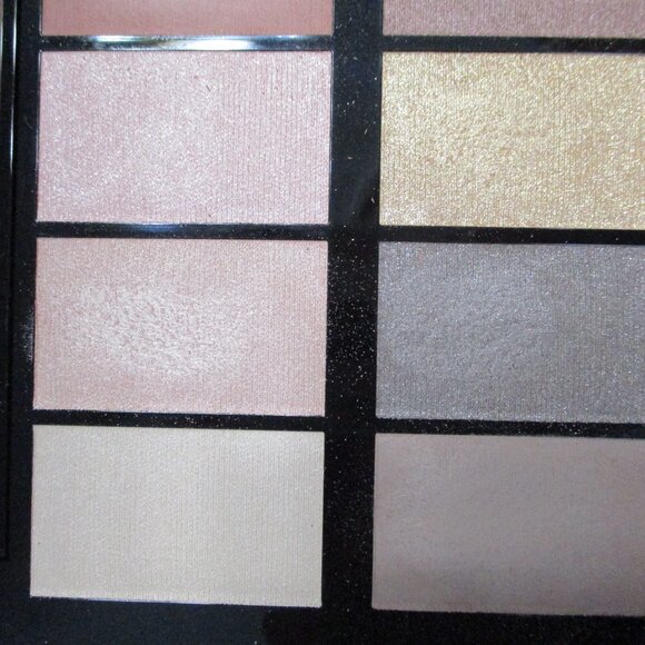 Lancome Holiday 2024 Rose Gold Palette and Makeup Storage Folio - Picture 3 of 10